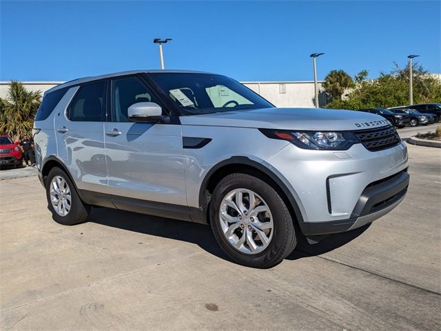 2017 Land Rover Discovery SE