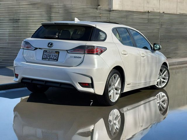 2017 Lexus CT 200h