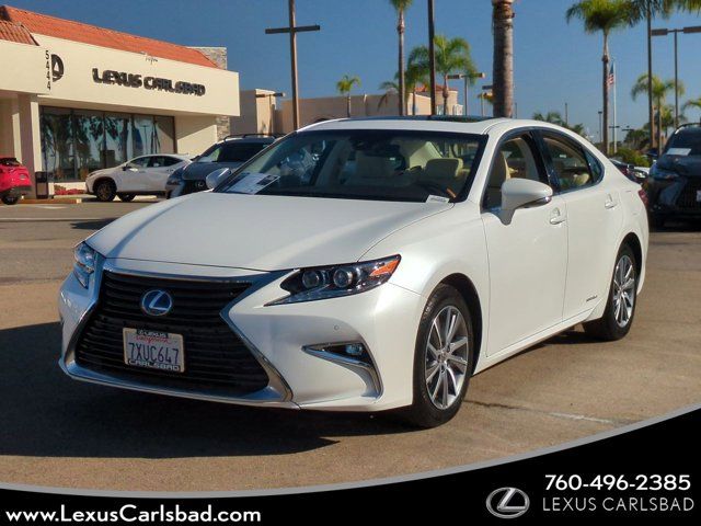 2017 Lexus ES 300h