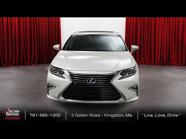 2017 Lexus ES 300h