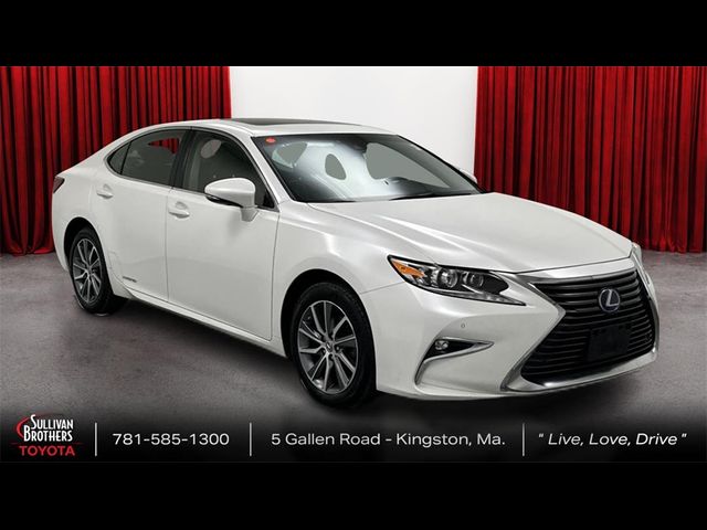 2017 Lexus ES 300h