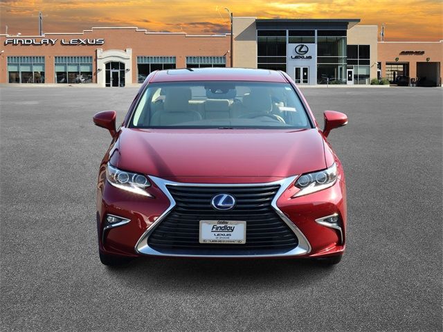 2017 Lexus ES 300h