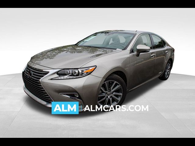 2017 Lexus ES 300h