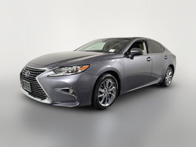 2017 Lexus ES 300h