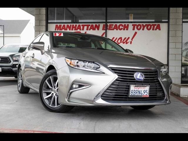 2017 Lexus ES 300h