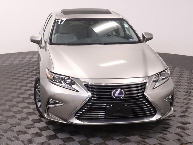 2017 Lexus ES 300h