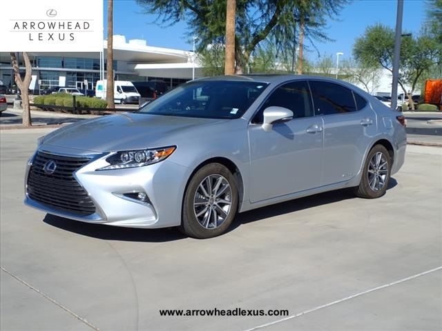 2017 Lexus ES 300h