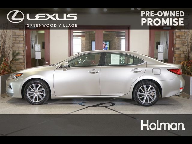 2017 Lexus ES 300h