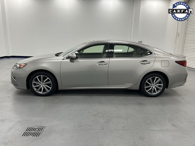 2017 Lexus ES 300h