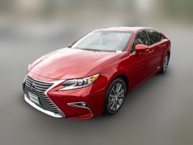 2017 Lexus ES 300h