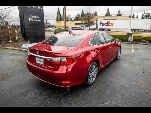 2017 Lexus ES 300h