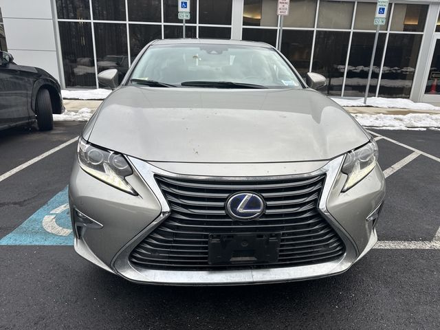 2017 Lexus ES 300h