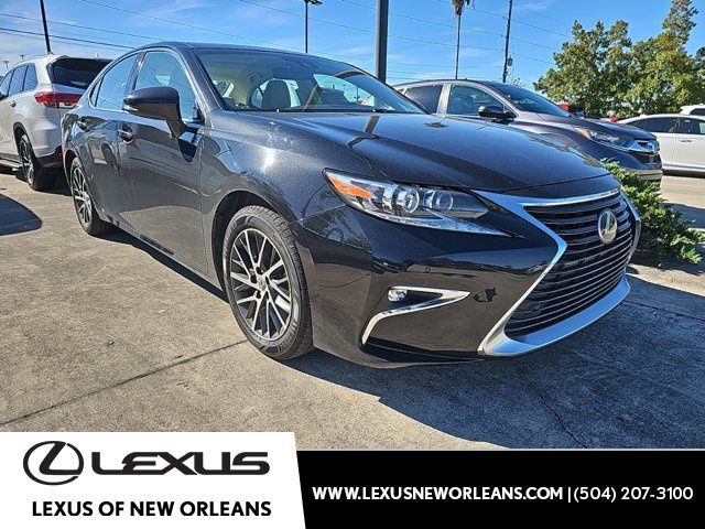 2017 Lexus ES 350