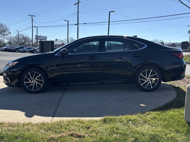 2017 Lexus ES 350