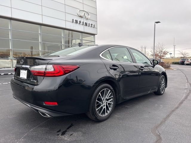 2017 Lexus ES 350