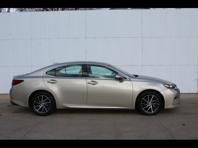 2017 Lexus ES 350