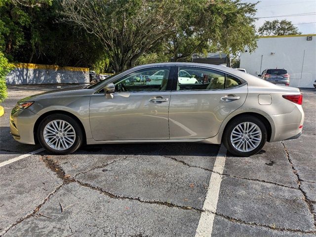 2017 Lexus ES 350