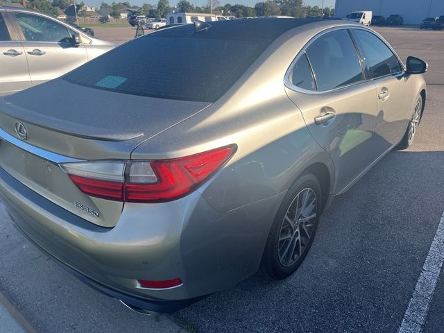 2017 Lexus ES 350