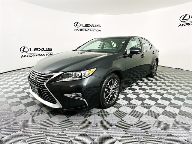 2017 Lexus ES 350