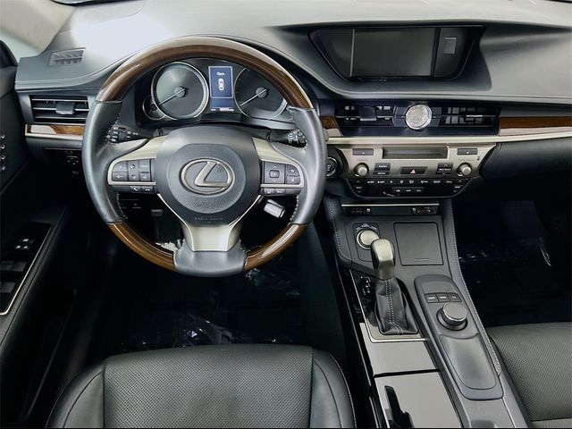 2017 Lexus ES 350