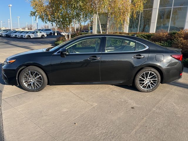 2017 Lexus ES 350