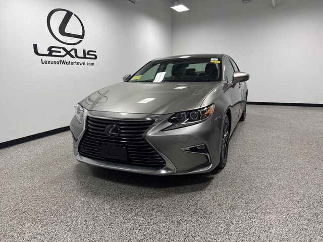 2017 Lexus ES 350