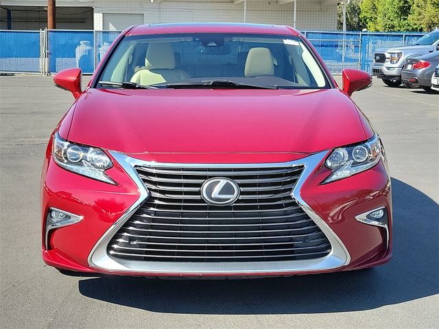 2017 Lexus ES 350