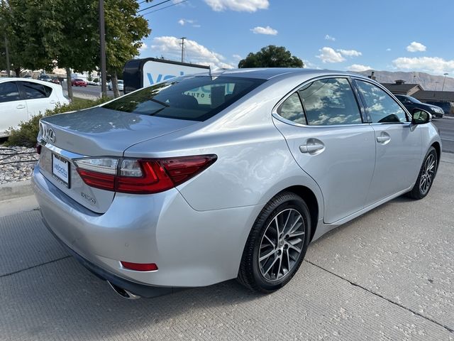 2017 Lexus ES 350