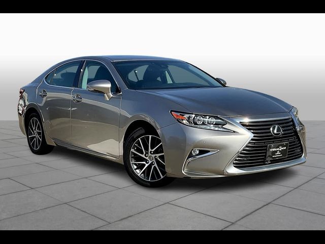 2017 Lexus ES 350