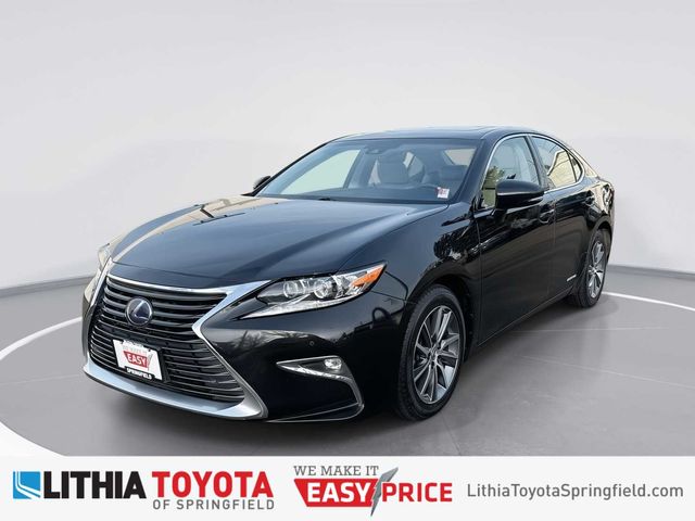 2017 Lexus ES 300h