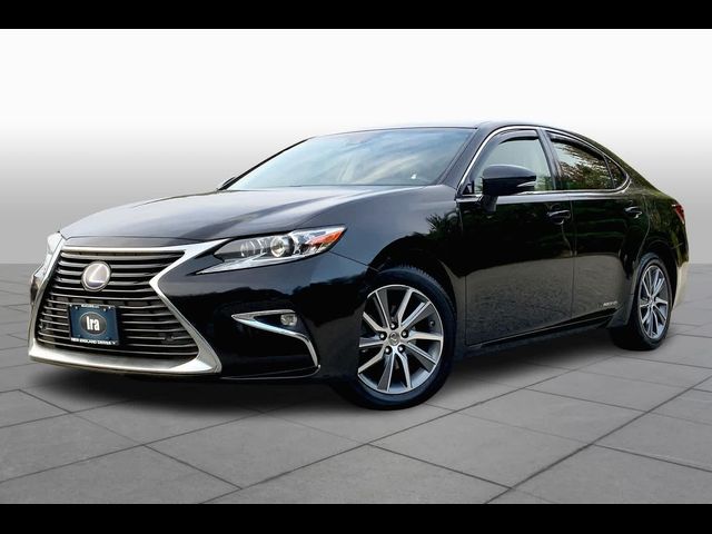 2017 Lexus ES 300h