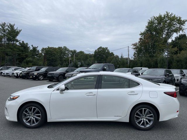 2017 Lexus ES 300h