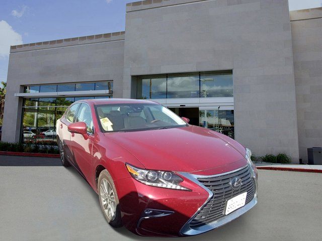 2017 Lexus ES 300h