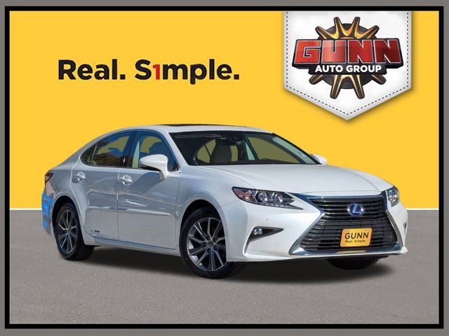 2017 Lexus ES 300h