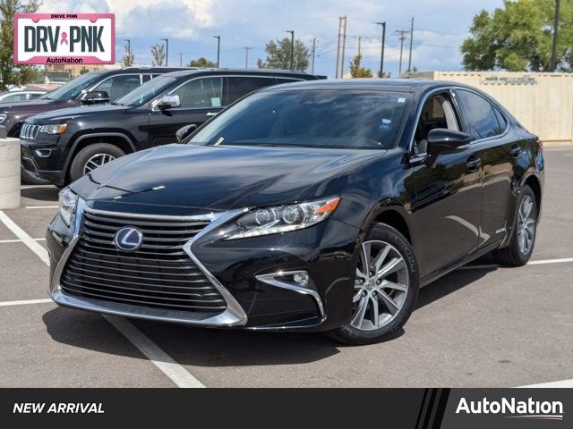 2017 Lexus ES 300h