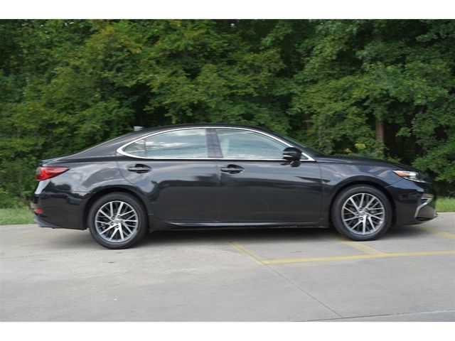2017 Lexus ES 350