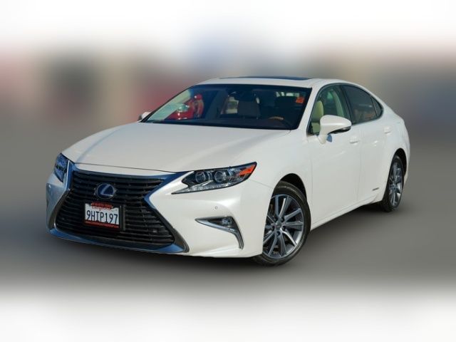 2017 Lexus ES 300h