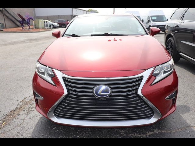 2017 Lexus ES 300h