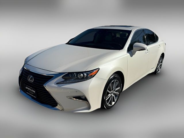 2017 Lexus ES 300h