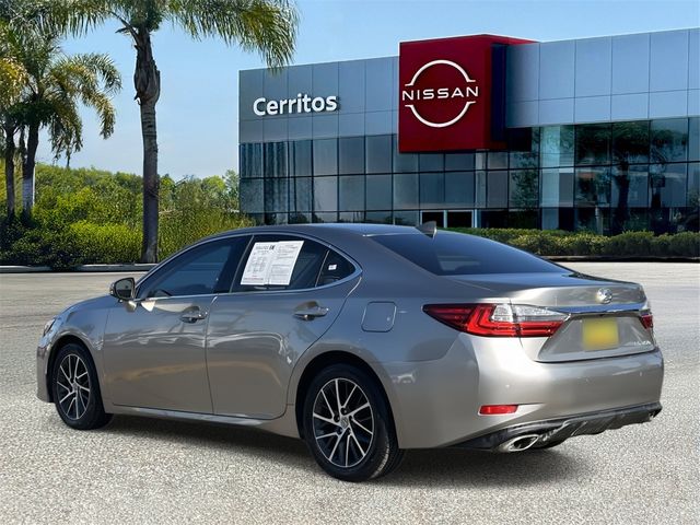 2017 Lexus ES 350