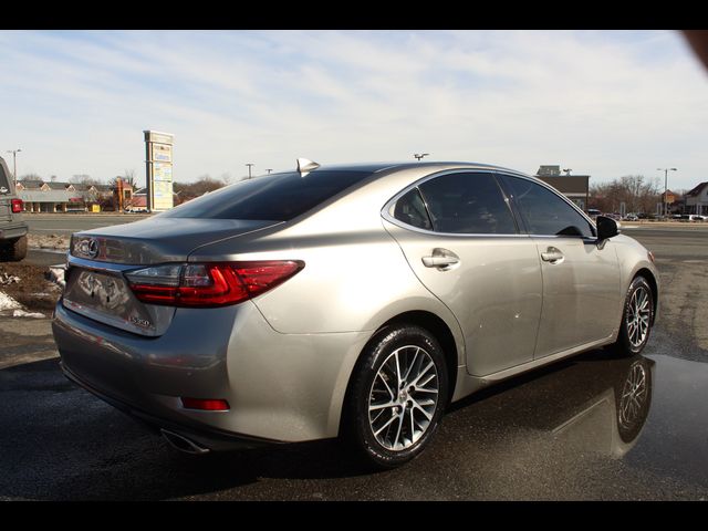 2017 Lexus ES 350