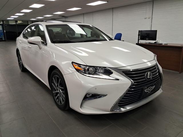 2017 Lexus ES 350