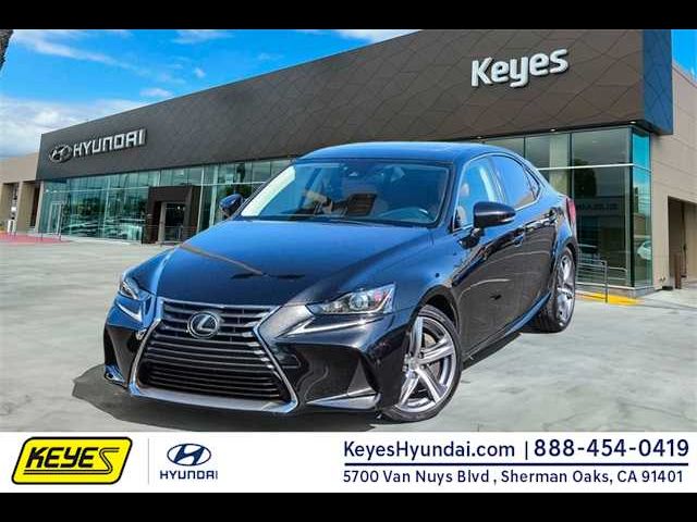 2017 Lexus IS Turbo