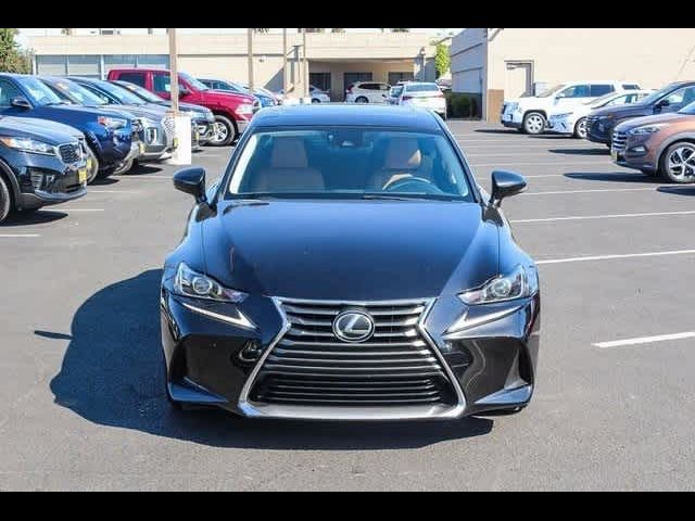 2017 Lexus IS Turbo