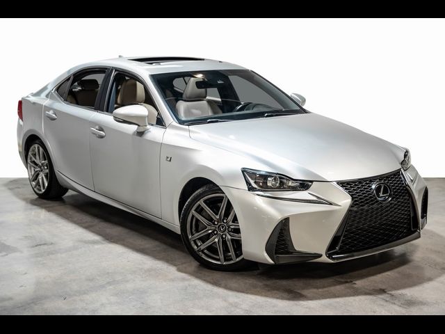 2017 Lexus IS Turbo