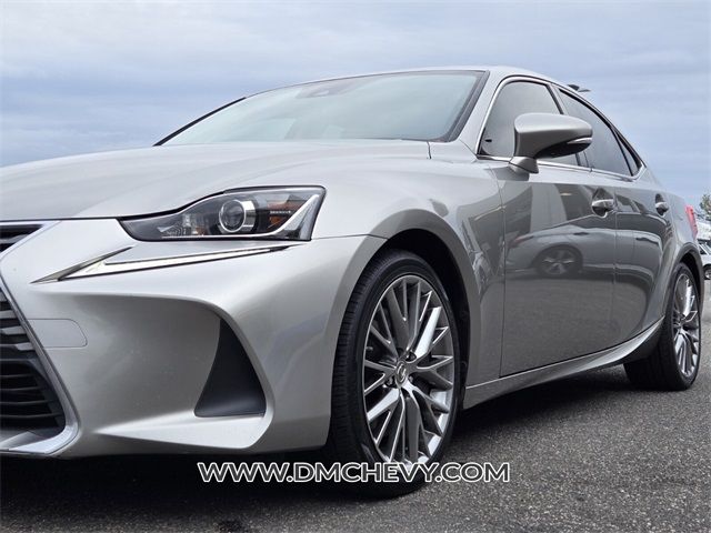 2017 Lexus IS Turbo