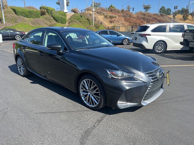 2017 Lexus IS 