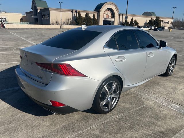 2017 Lexus IS Turbo