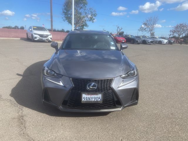 2017 Lexus IS 