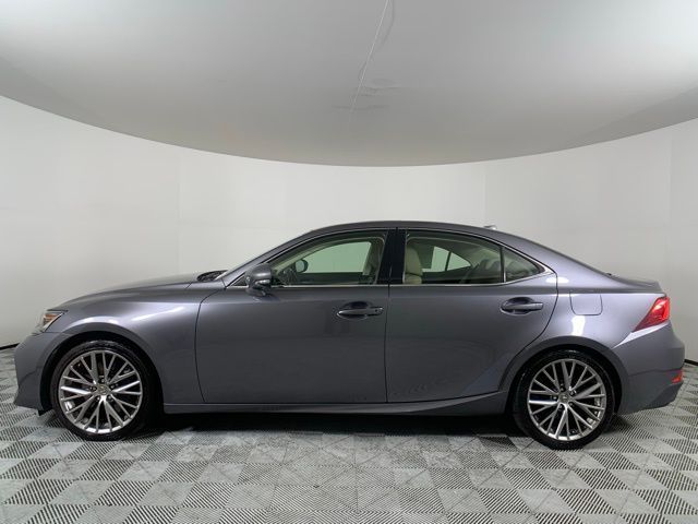 2017 Lexus IS 